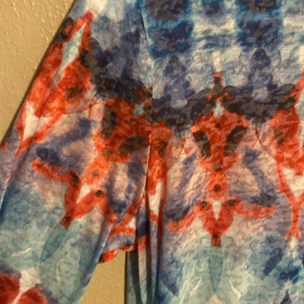 Multi colored top - Picture 2 of 2